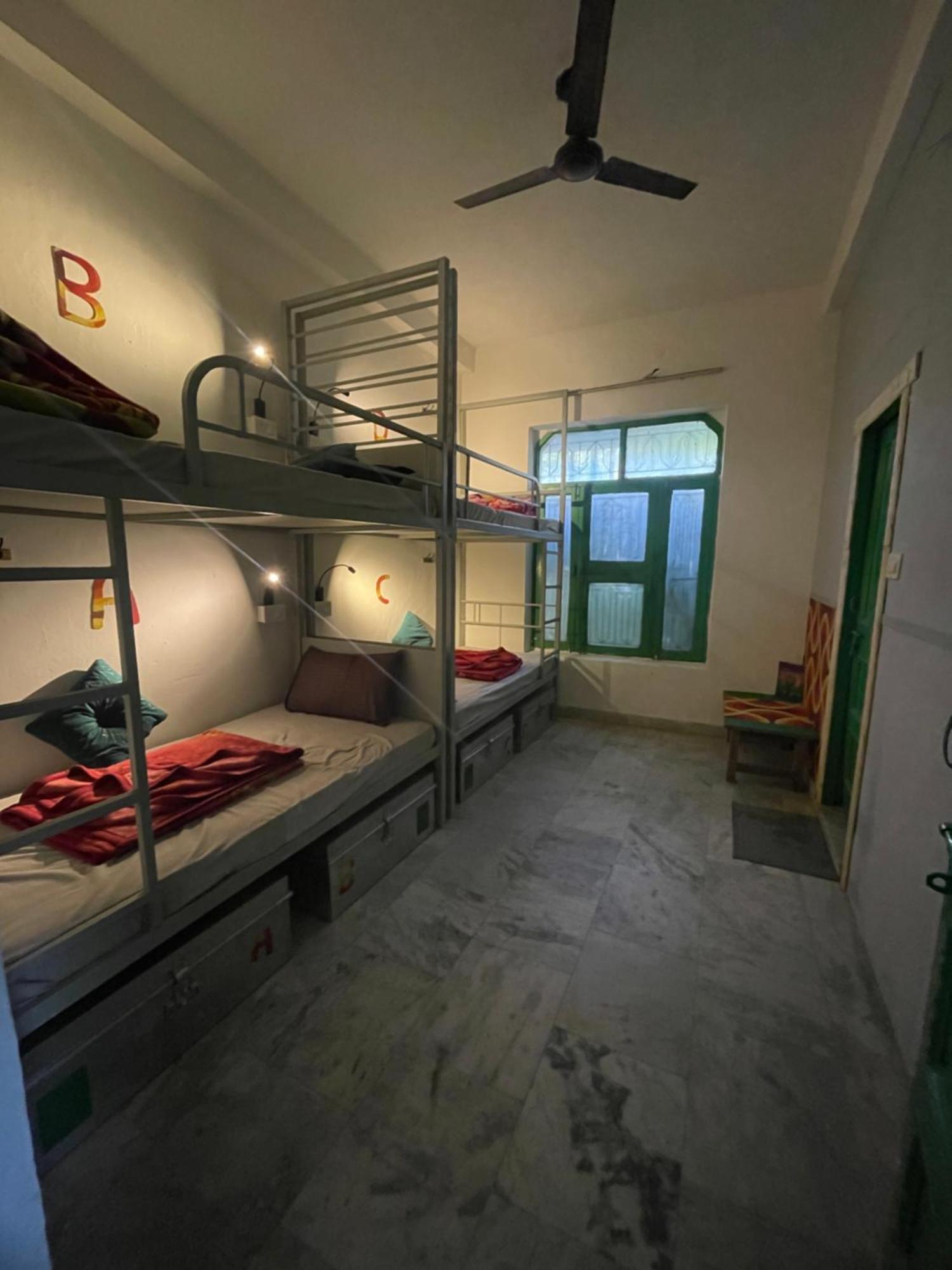 Art Bliss Hostel Rishikesh Luaran gambar