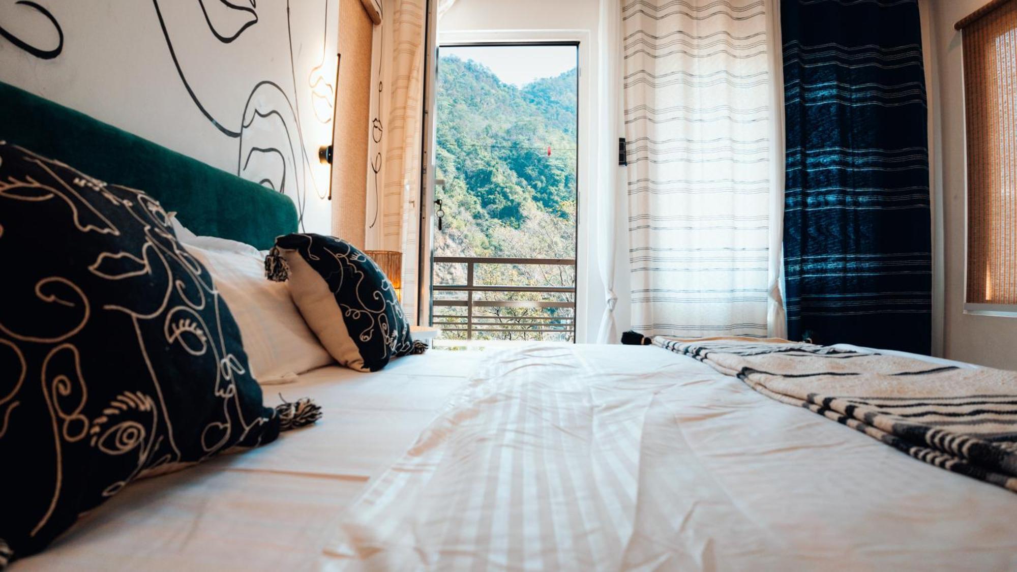 Art Bliss Hostel Rishikesh Luaran gambar